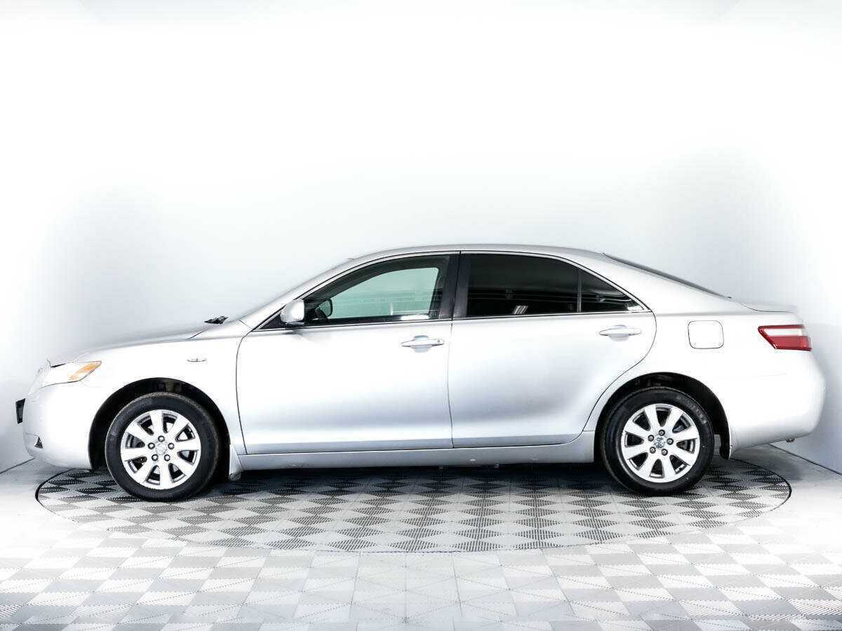 Toyota Camry с пробегом — 2007 год. Фото: #7