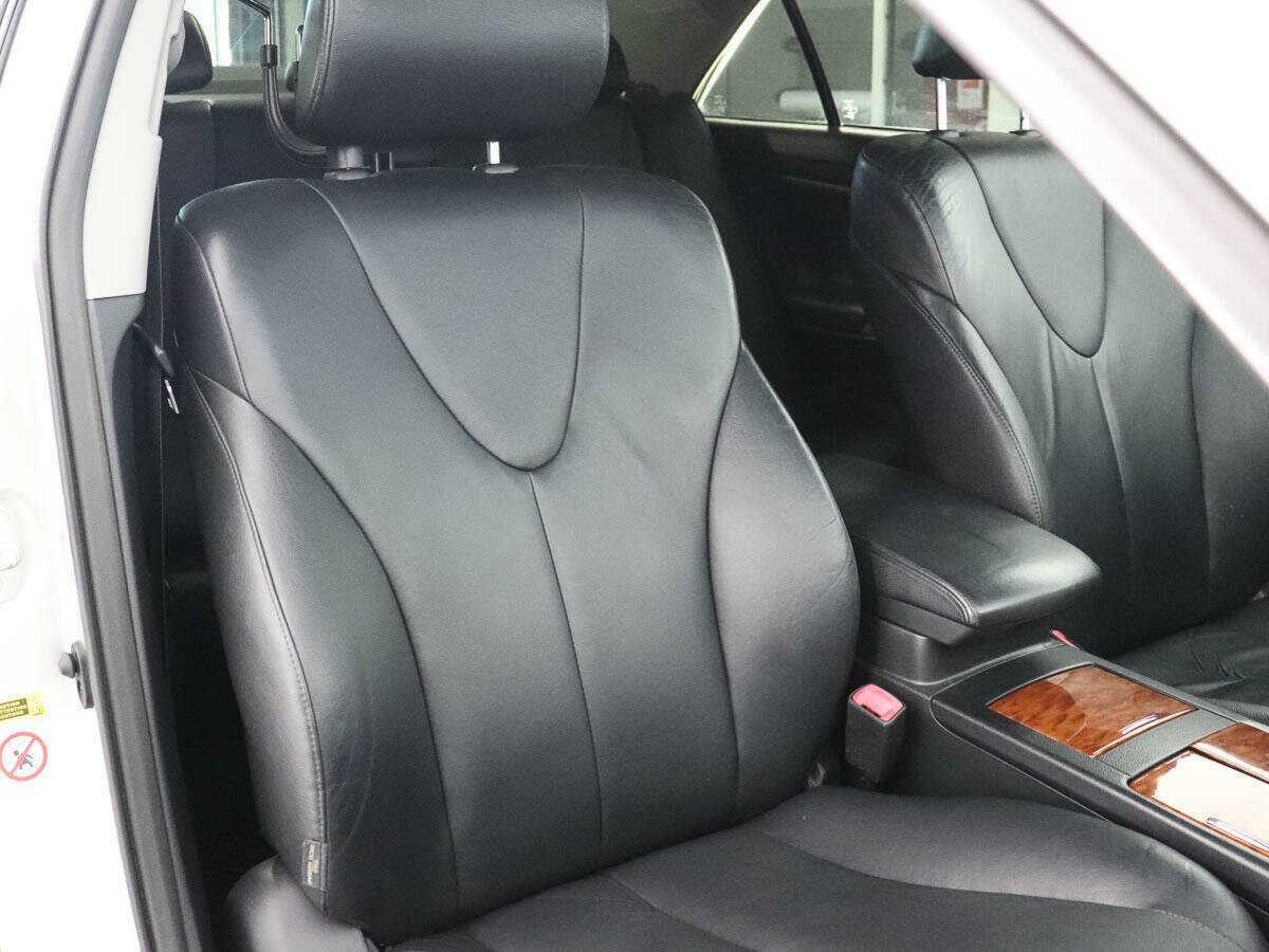 Toyota Camry с пробегом — 2007 год. Фото: #9