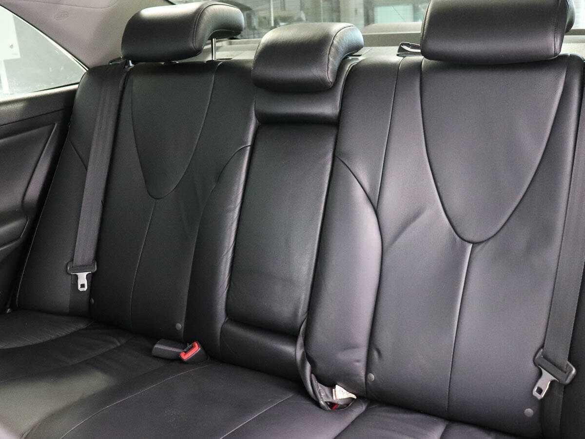 Toyota Camry с пробегом — 2007 год. Фото: #13