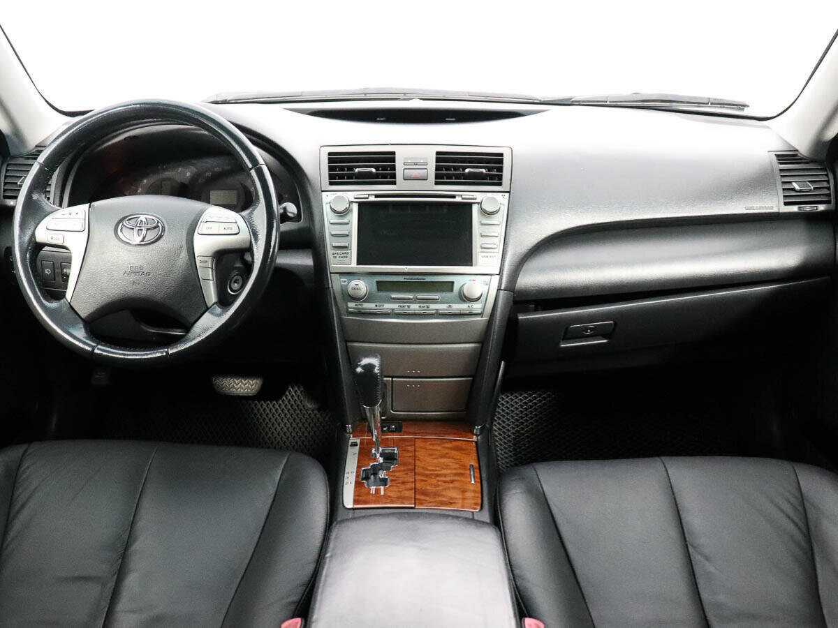 Toyota Camry с пробегом — 2007 год. Фото: #15