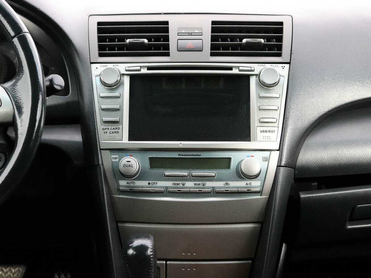 Toyota Camry с пробегом — 2007 год. Фото: #16