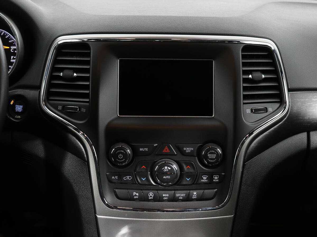 Jeep Grand Cherokee с пробегом — 2018 год. Фото: #12