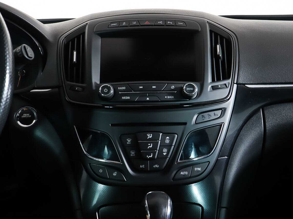 Opel Insignia с пробегом — 2014 год. Фото: #10