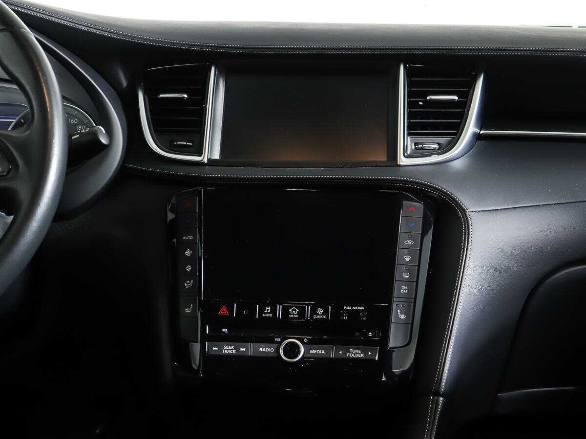 Infiniti QX50 с пробегом — 2018 год. Фото: #10