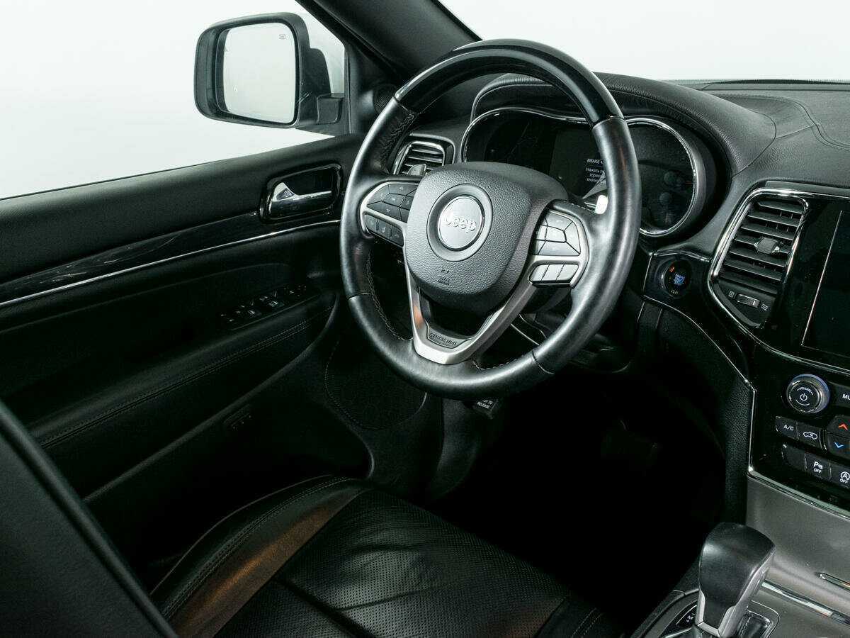 Jeep Grand Cherokee с пробегом — 2019 год. Фото: #11