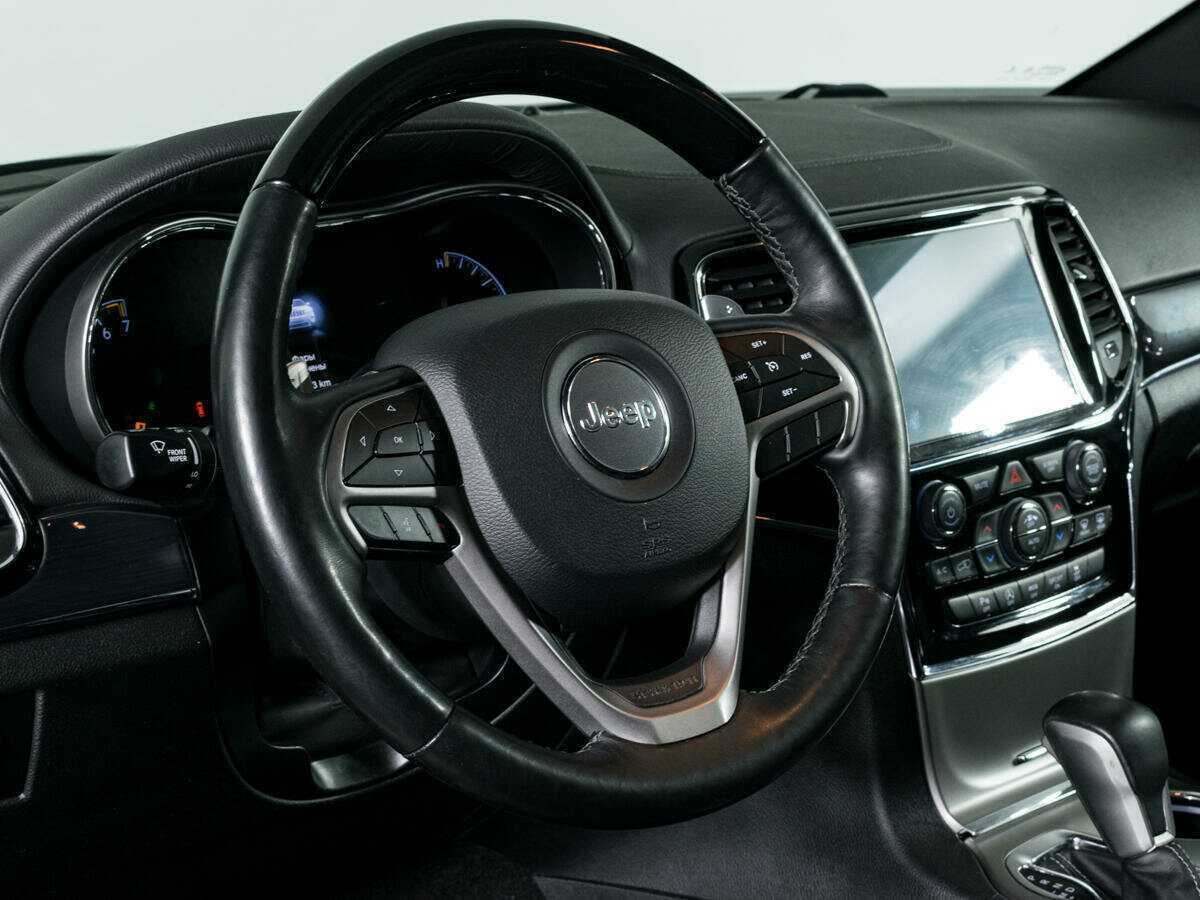 Jeep Grand Cherokee с пробегом — 2019 год. Фото: #16
