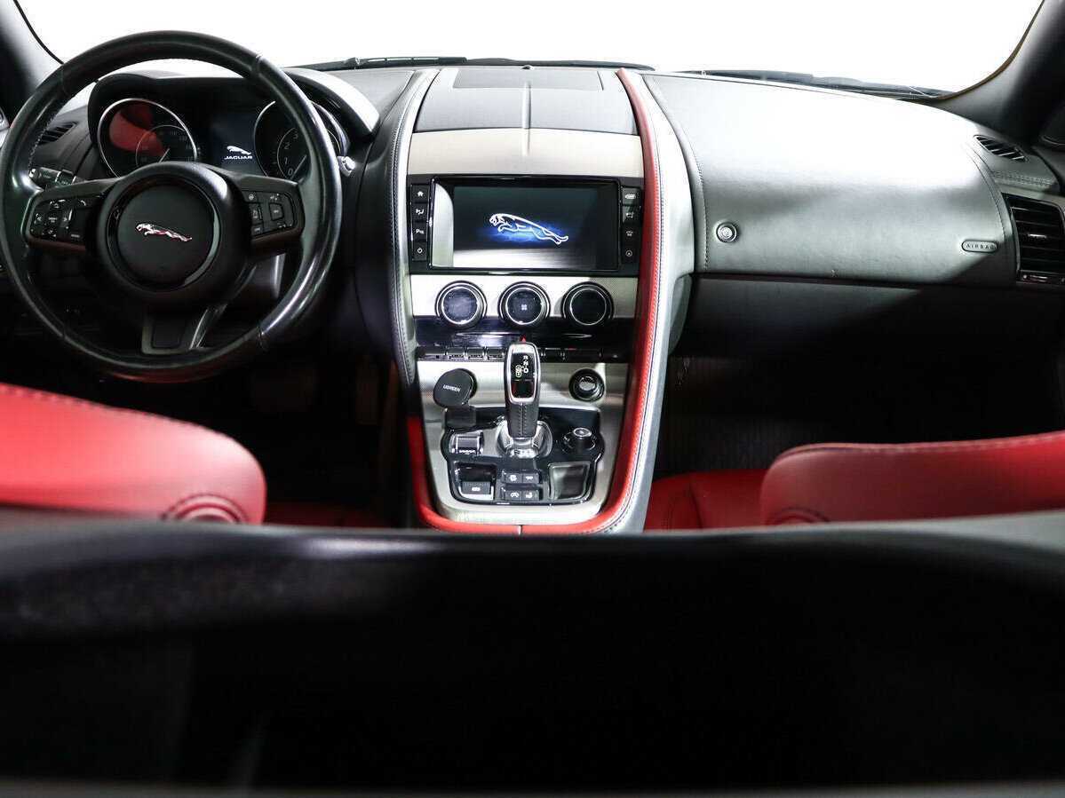 Jaguar F-Type с пробегом — 2015 год. Фото: #9
