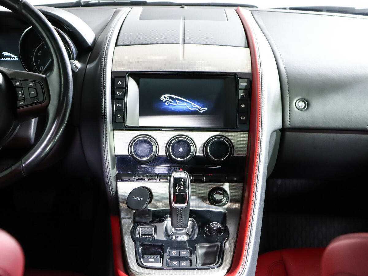 Jaguar F-Type с пробегом — 2015 год. Фото: #10