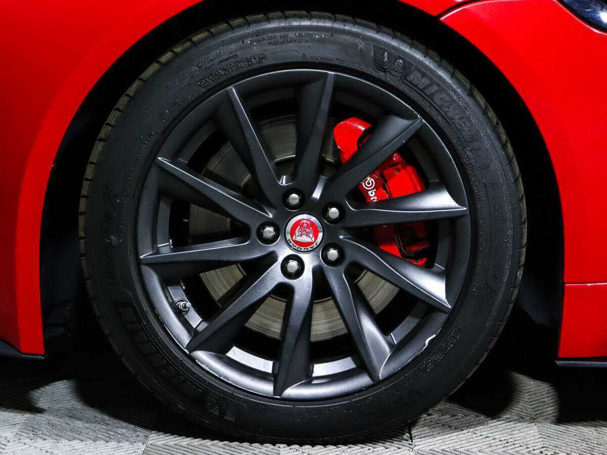 Jaguar F-Type с пробегом — 2015 год. Фото: #12