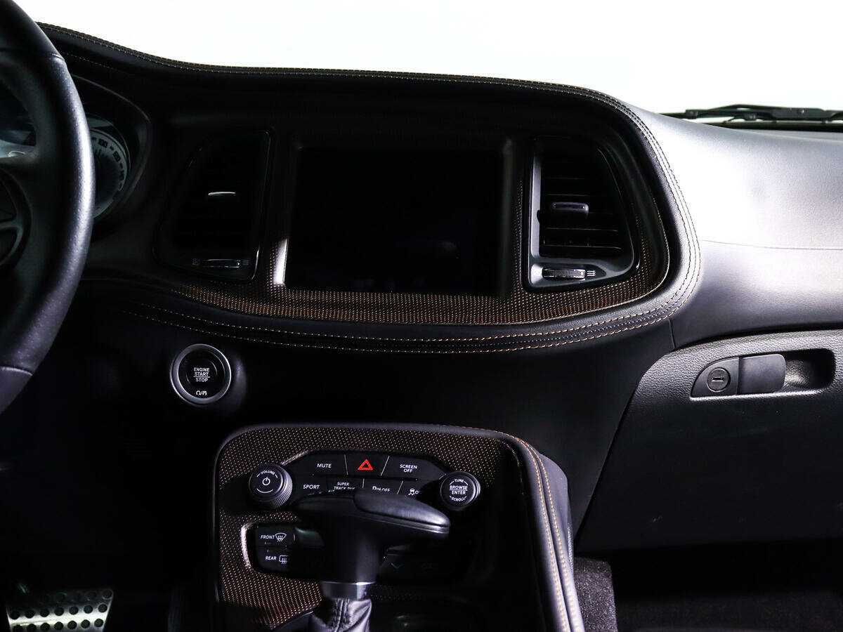 Dodge Challenger с пробегом — 2020 год. Фото: #10