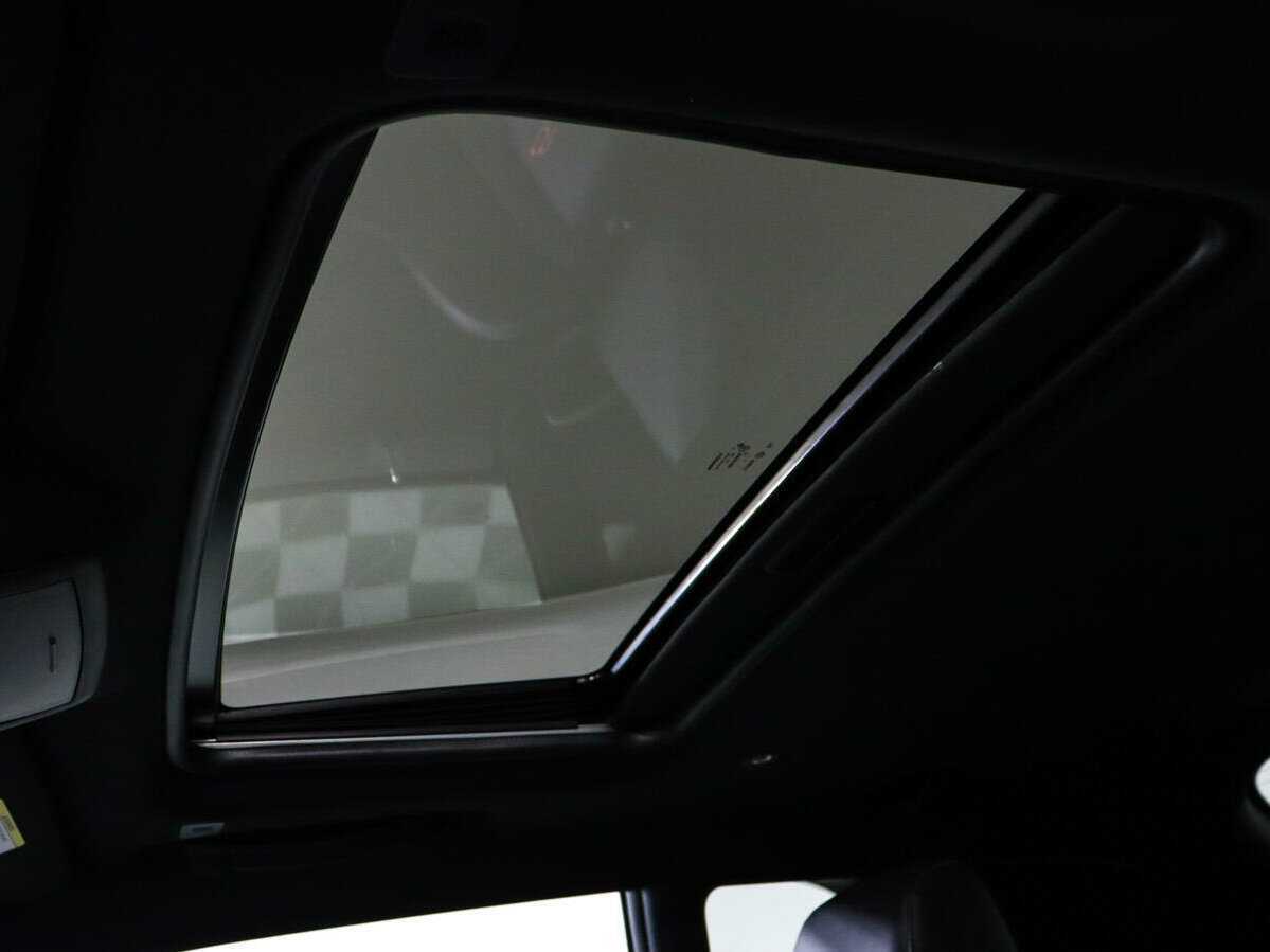 Dodge Challenger с пробегом — 2020 год. Фото: #21