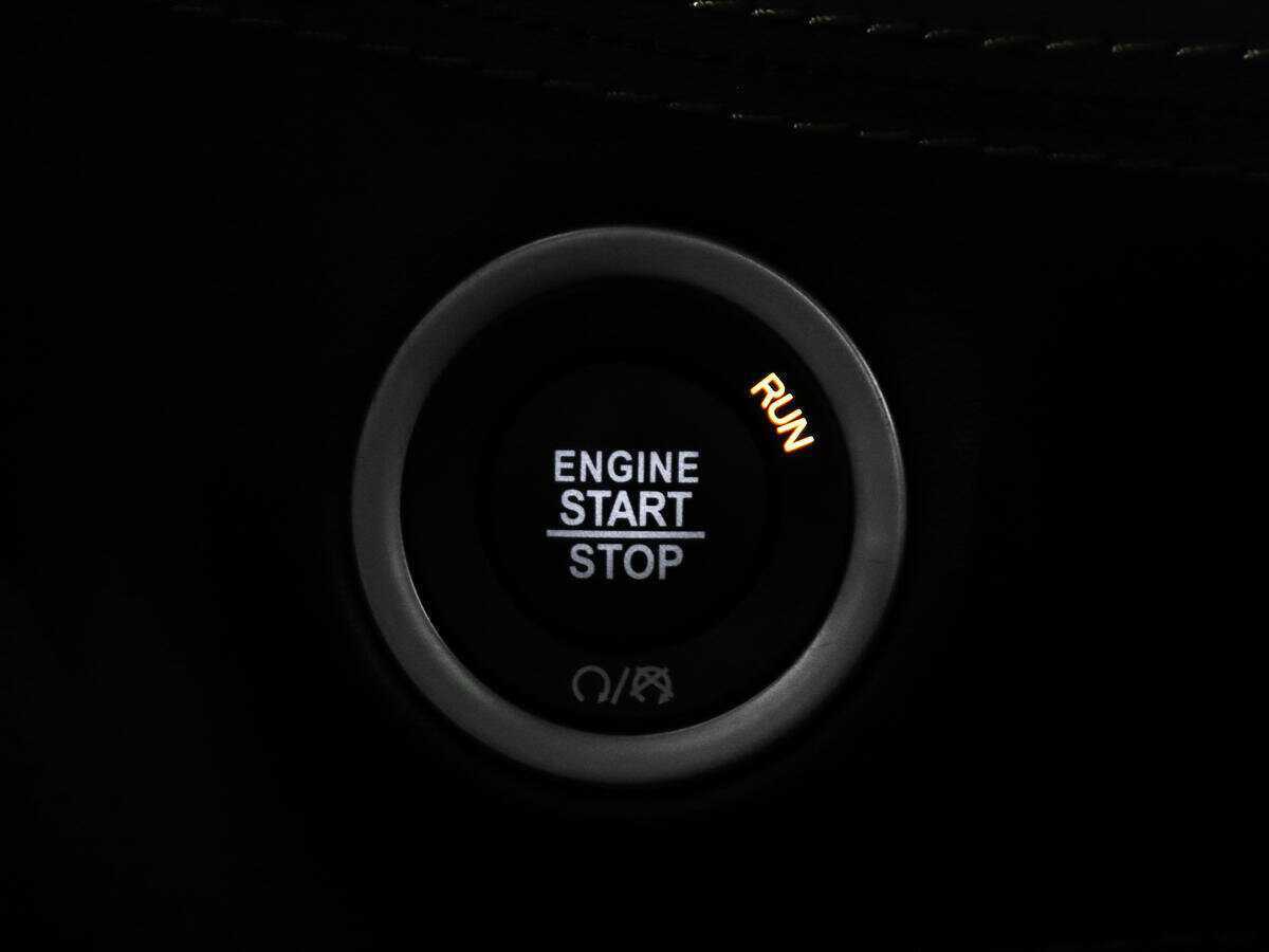 Dodge Challenger с пробегом — 2020 год. Фото: #22