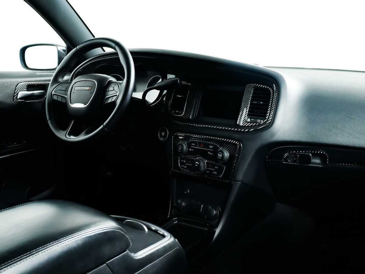 Dodge Charger с пробегом — 2019 год. Фото: #7