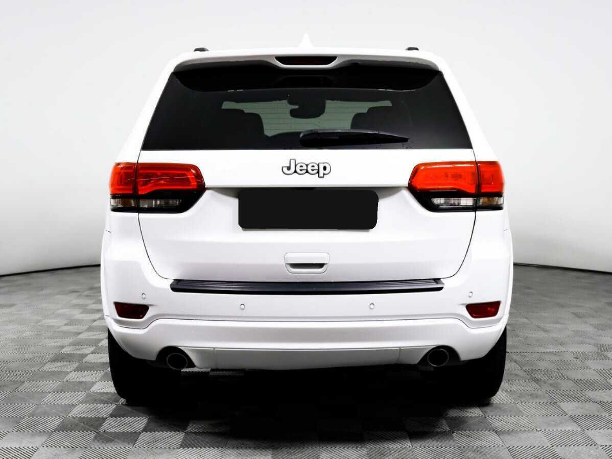 Jeep Grand Cherokee с пробегом — 2017 год. Фото: #4