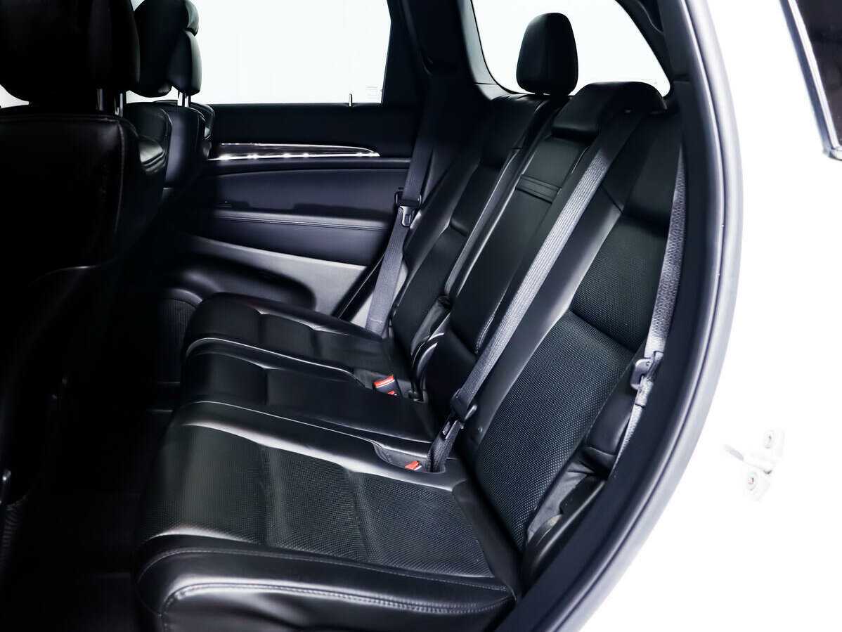 Jeep Grand Cherokee с пробегом — 2017 год. Фото: #9