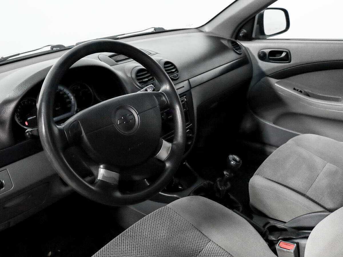 Chevrolet Lacetti с пробегом — 2010 год. Фото: #8