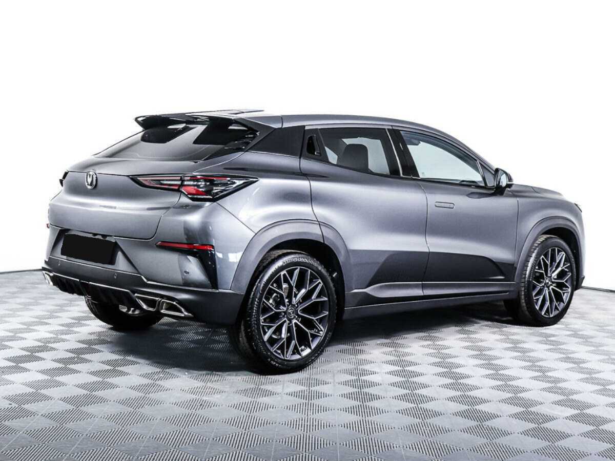 Changan UNI-T с пробегом — 2023 год. Фото: #3