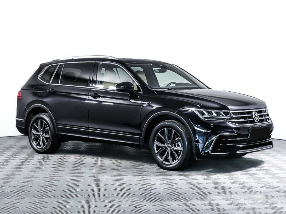 Volkswagen Tiguan с пробегом — 2022 год. Фото: #1
