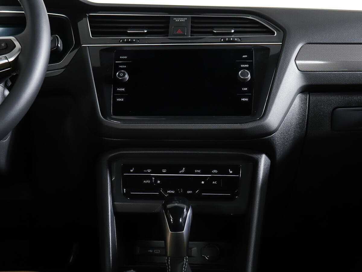 Volkswagen Tiguan с пробегом — 2022 год. Фото: #10