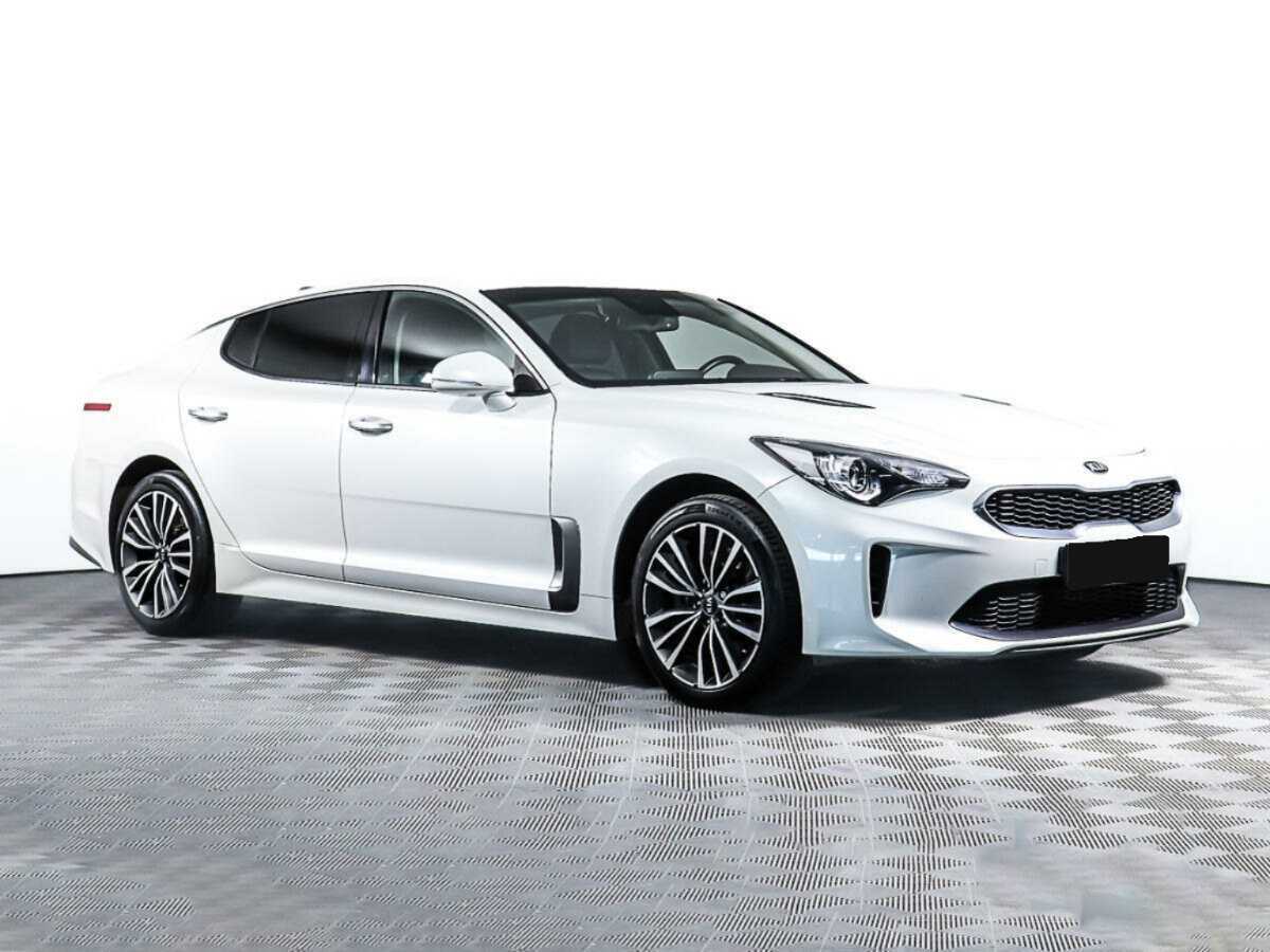 Kia Stinger с пробегом — 2018 год. Фото: #2