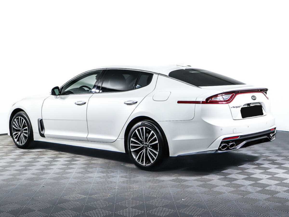 Kia Stinger с пробегом — 2018 год. Фото: #6
