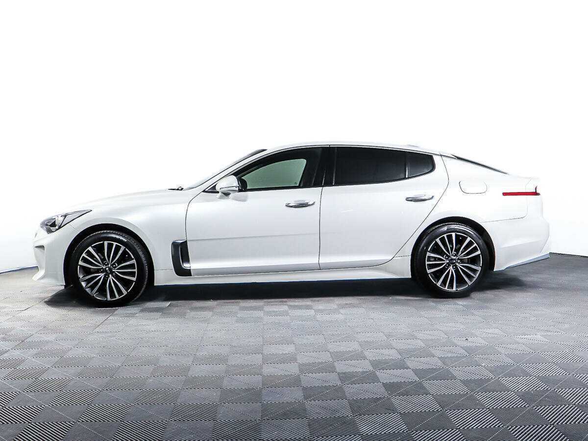 Kia Stinger с пробегом — 2018 год. Фото: #7