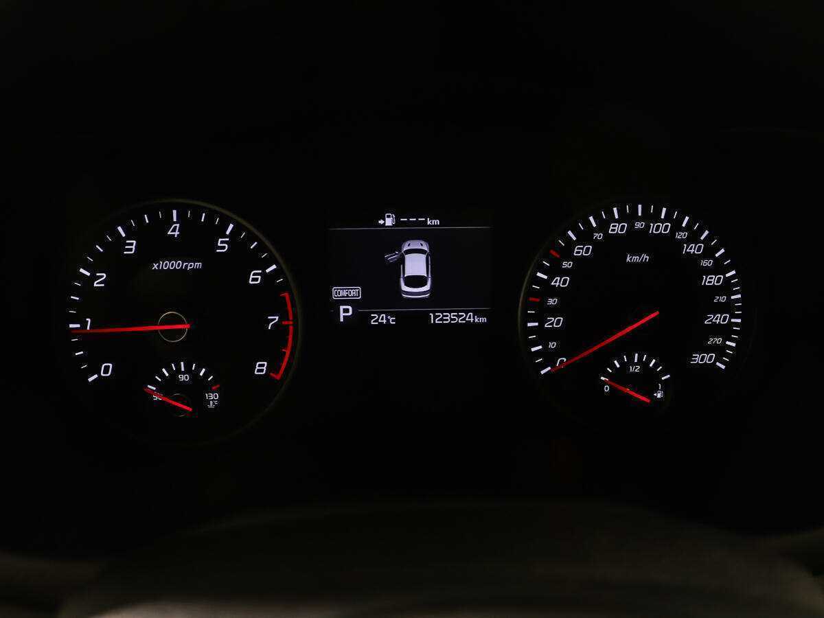 Kia Stinger с пробегом — 2018 год. Фото: #13