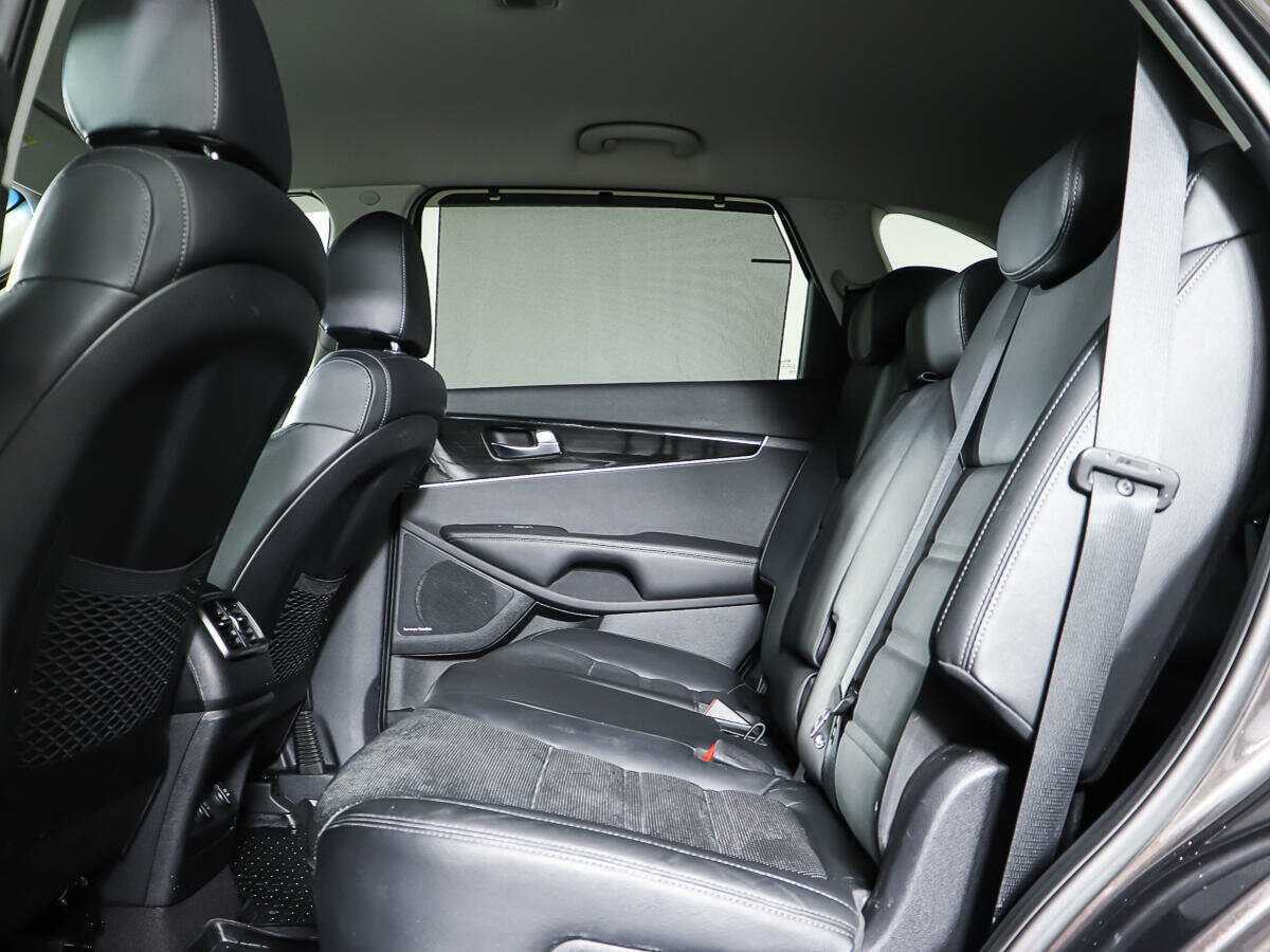 Kia Sorento с пробегом — 2019 год. Фото: #9