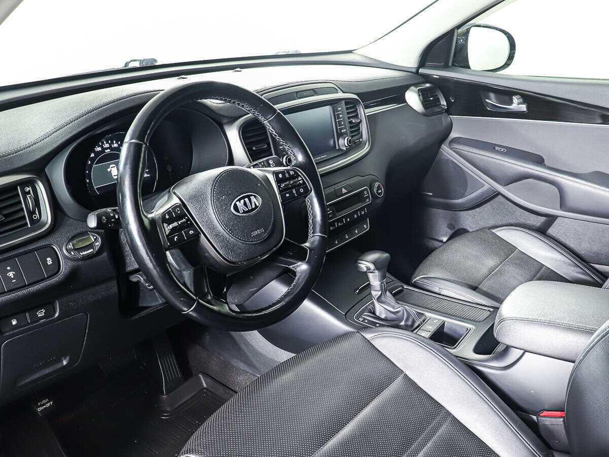 Kia Sorento с пробегом — 2019 год. Фото: #14