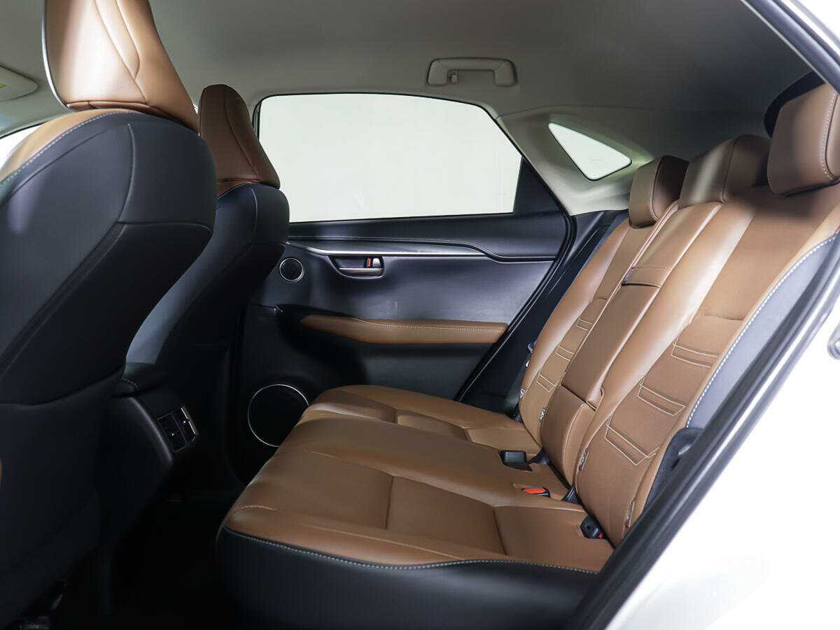 Lexus NX с пробегом — 2016 год. Фото: #7