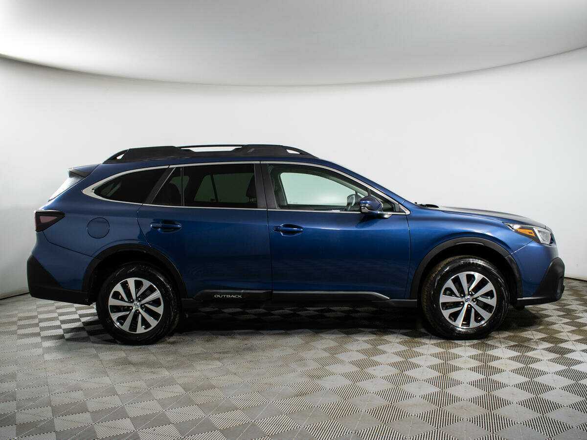 Subaru Outback с пробегом — 2019 год. Фото: #3
