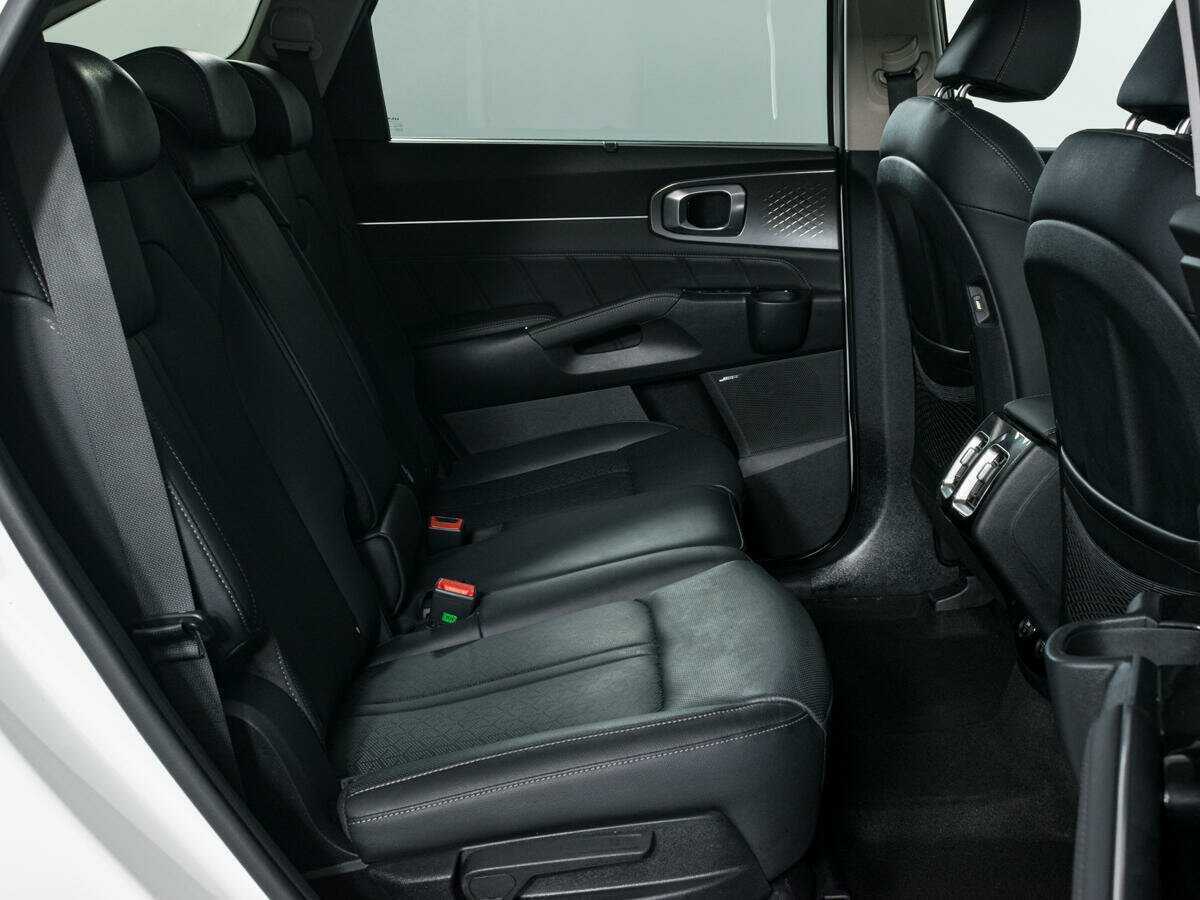 Kia Sorento с пробегом — 2022 год. Фото: #10