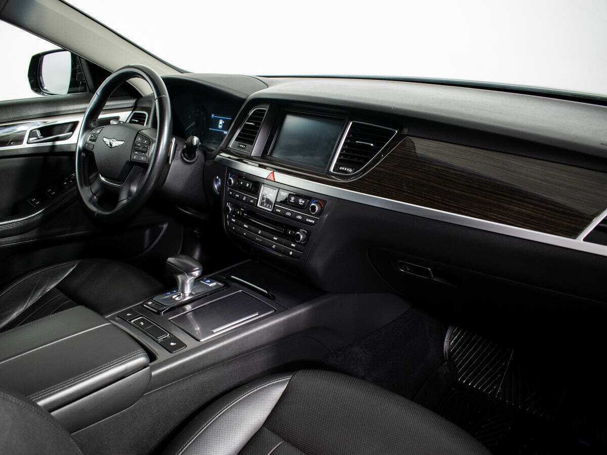 Genesis G80 с пробегом — 2017 год. Фото: #5