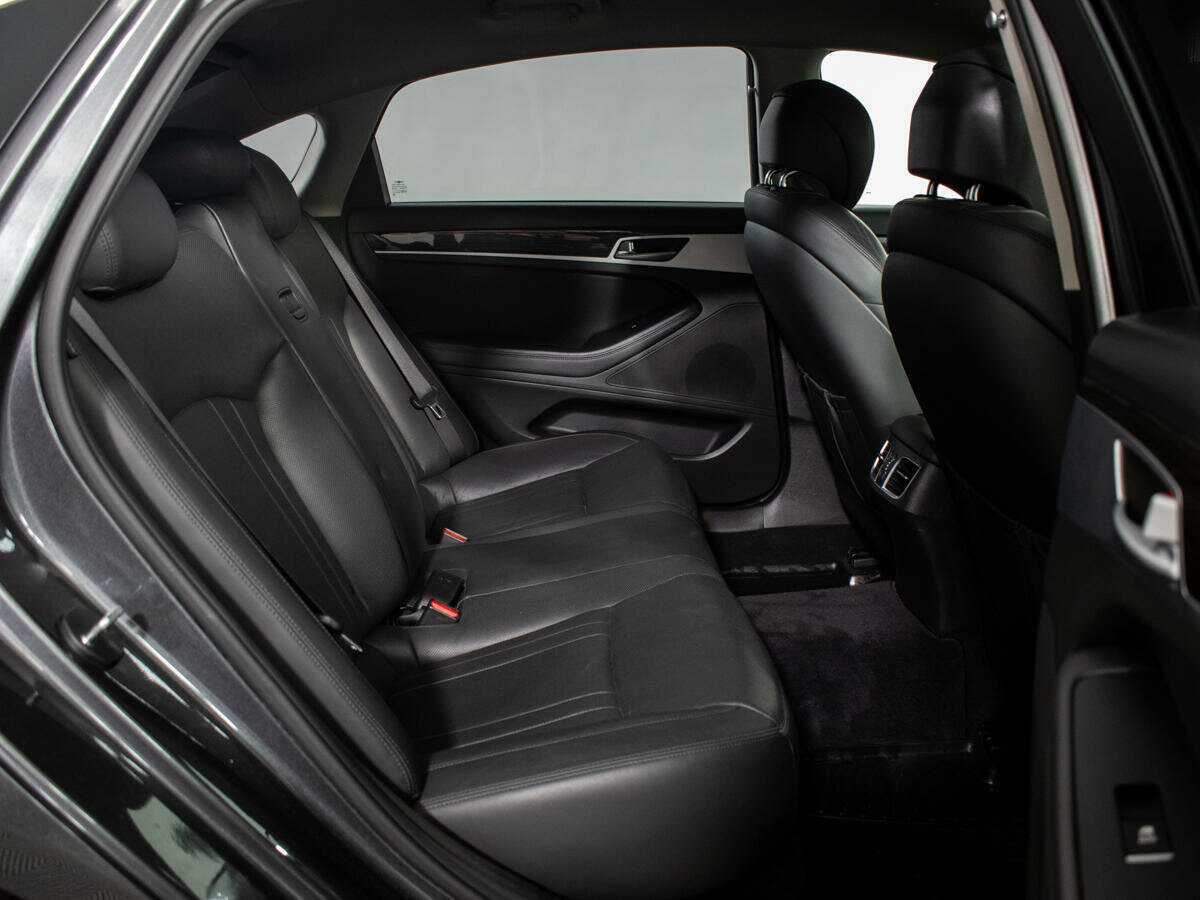 Genesis G80 с пробегом — 2017 год. Фото: #6