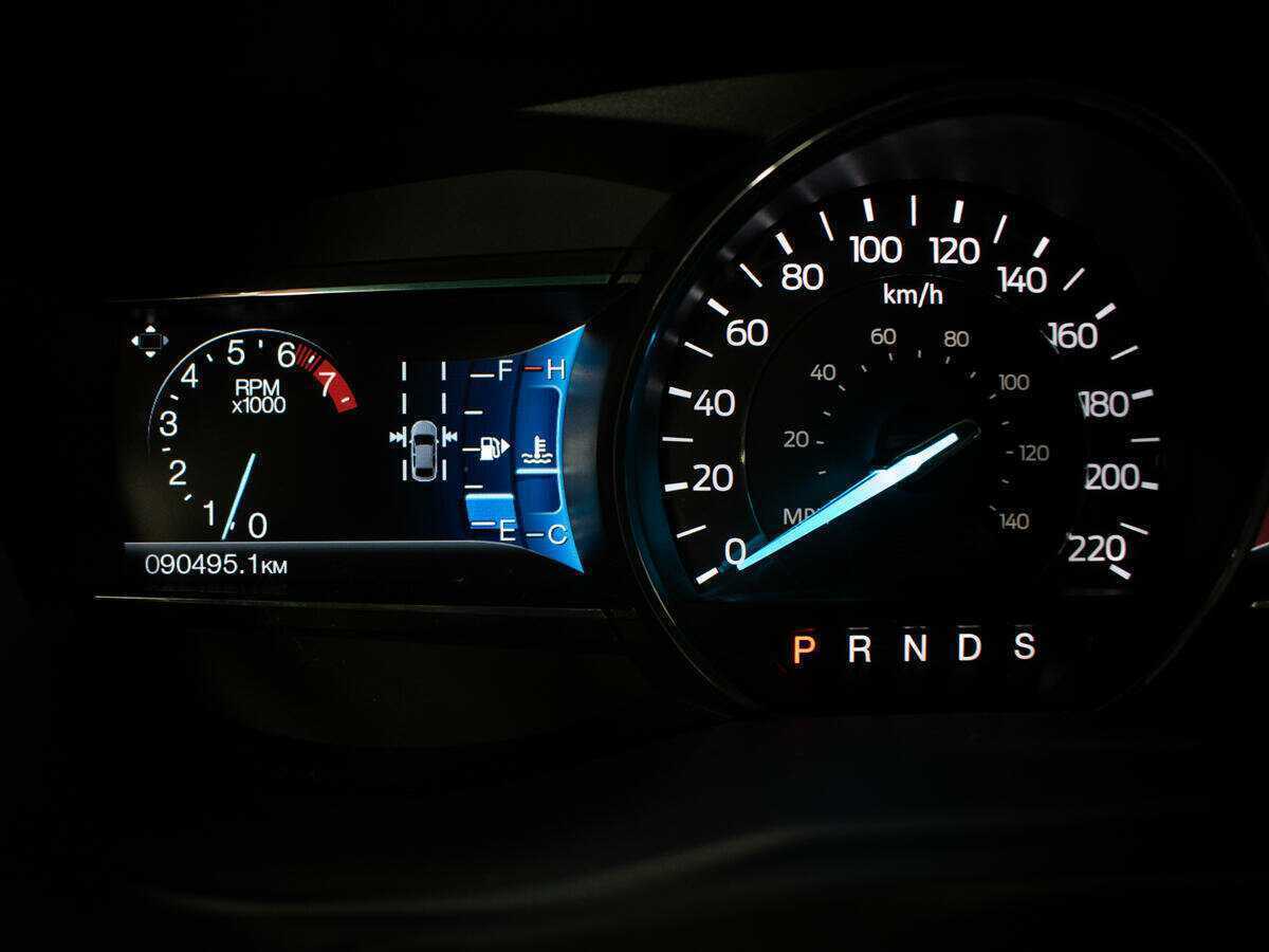 Ford Explorer с пробегом — 2016 год. Фото: #9