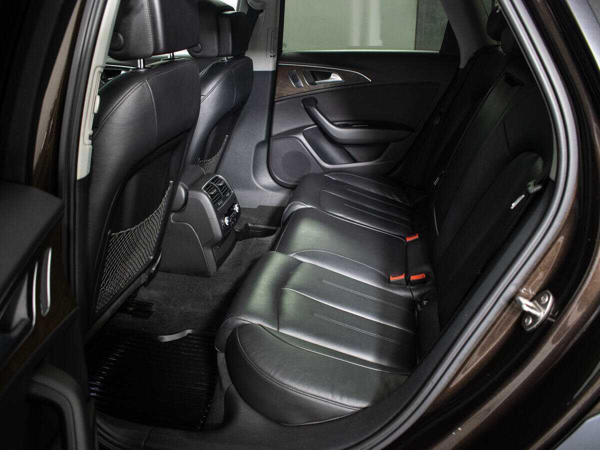 Audi A6 allroad с пробегом — 2015 год. Фото: #9