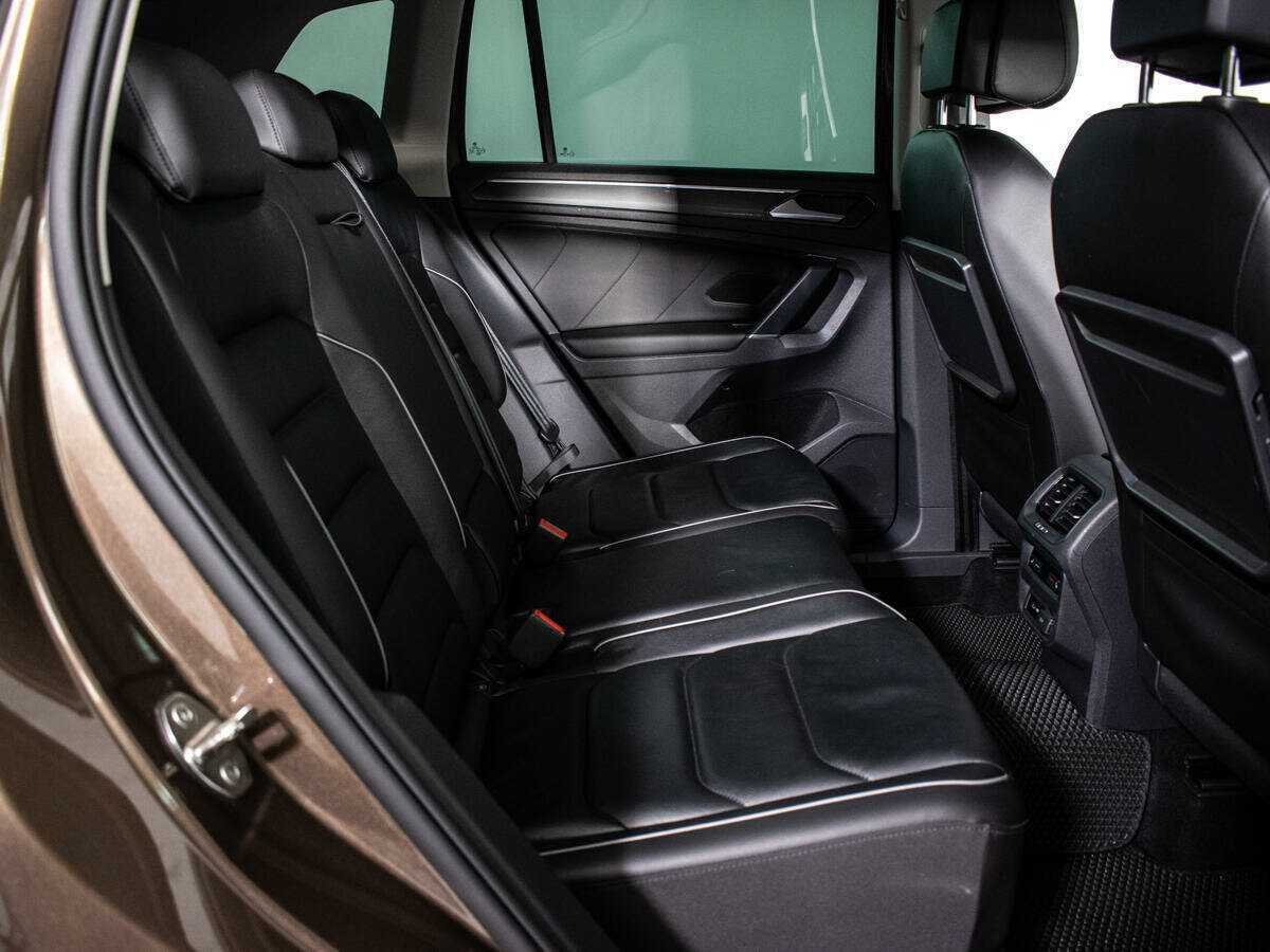 Volkswagen Tiguan с пробегом — 2018 год. Фото: #9