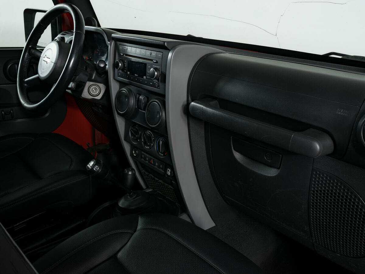 Jeep Wrangler с пробегом — 2008 год. Фото: #6