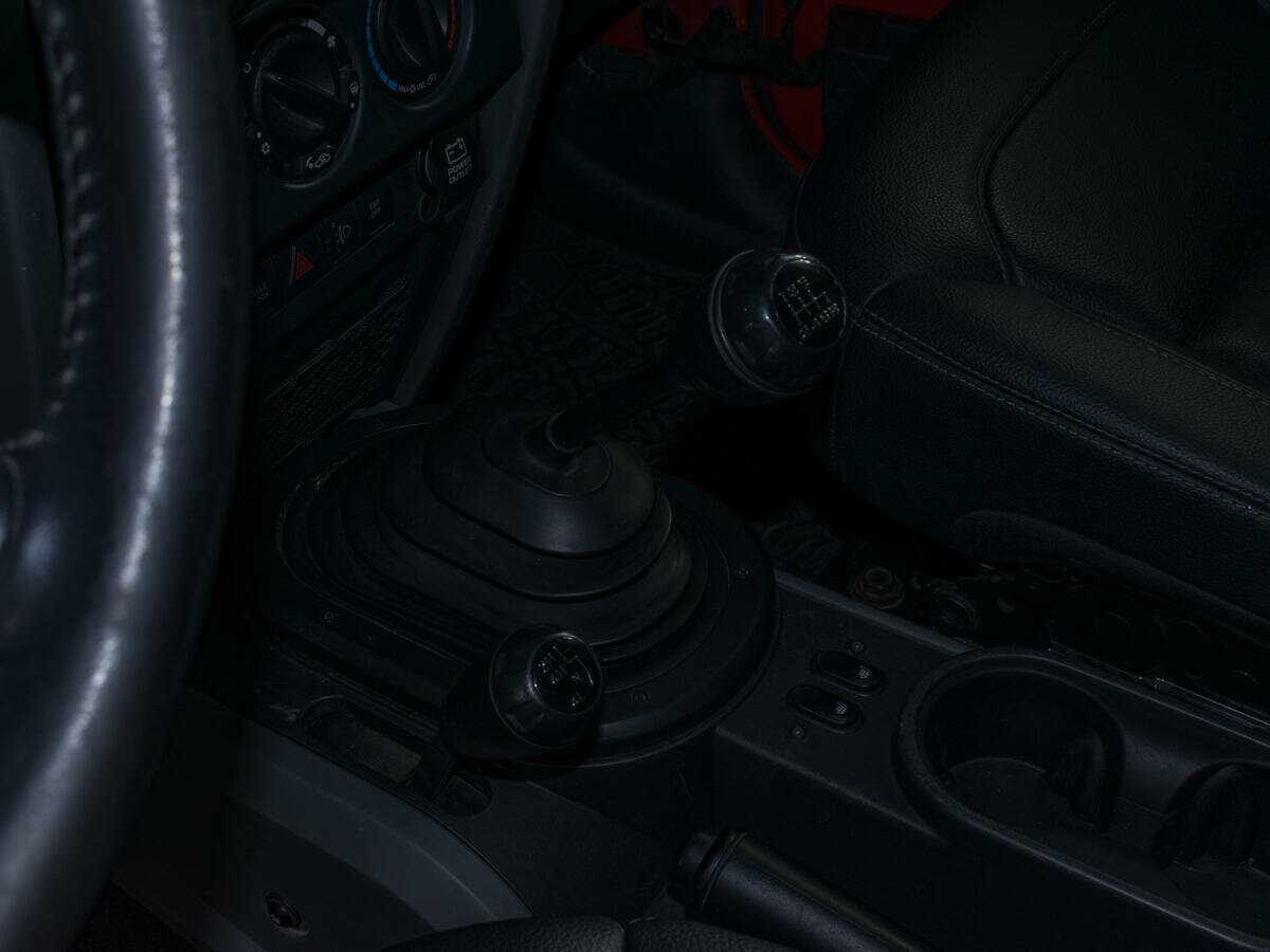 Jeep Wrangler с пробегом — 2008 год. Фото: #10