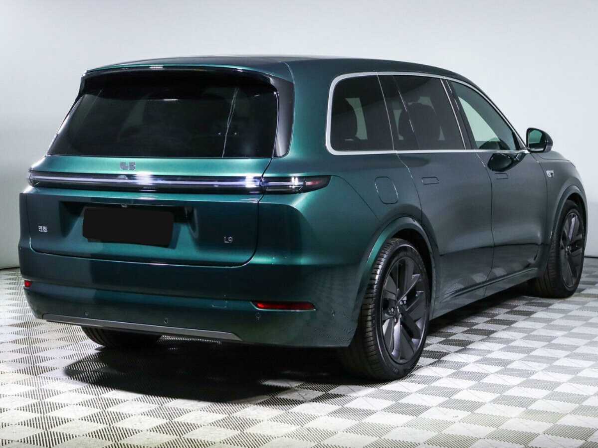 LiXiang L9 с пробегом — 2023 год. Фото: #3