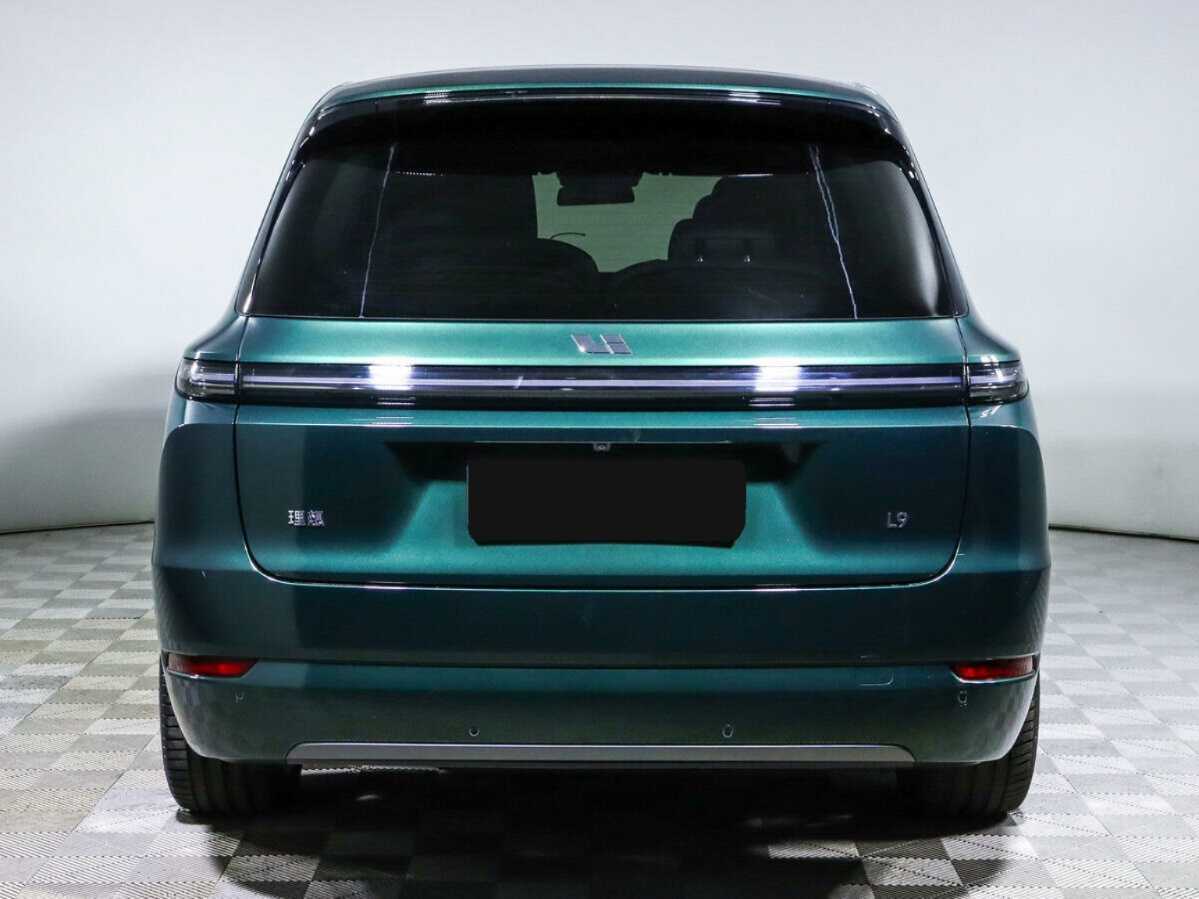 LiXiang L9 с пробегом — 2023 год. Фото: #4