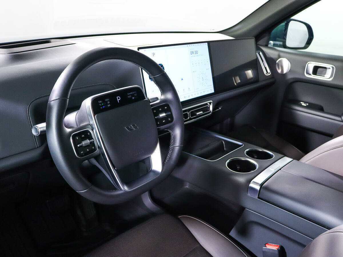 LiXiang L9 с пробегом — 2023 год. Фото: #9