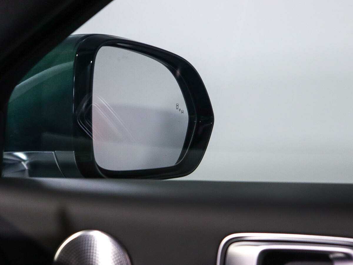 LiXiang L9 с пробегом — 2023 год. Фото: #19