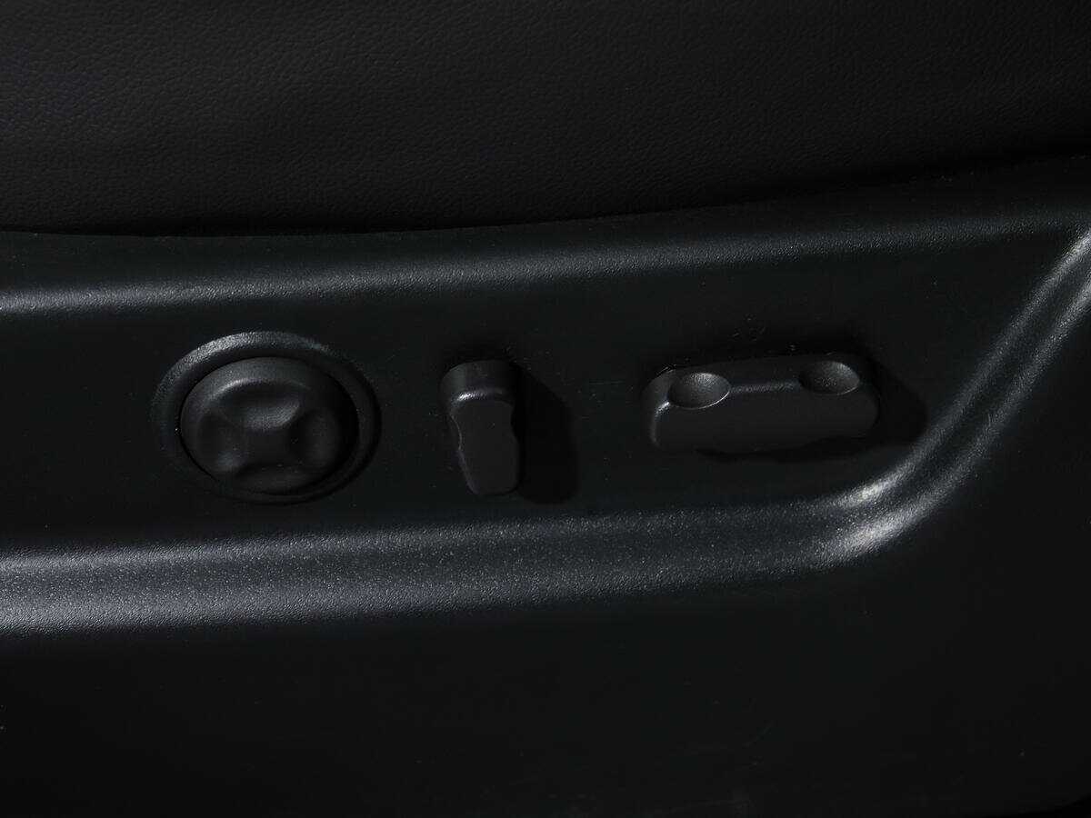 Chevrolet Tahoe с пробегом — 2008 год. Фото: #12