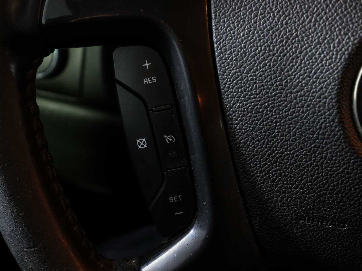 Chevrolet Tahoe с пробегом — 2008 год. Фото: #22