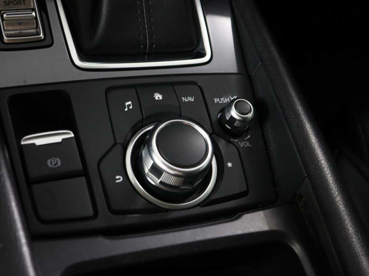 Mazda 6 с пробегом — 2017 год. Фото: #13