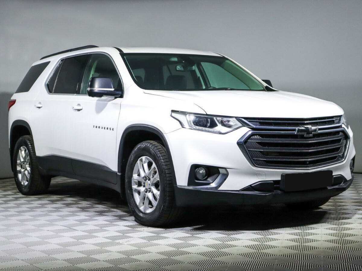 Chevrolet Traverse с пробегом — 2018 год. Фото: #2
