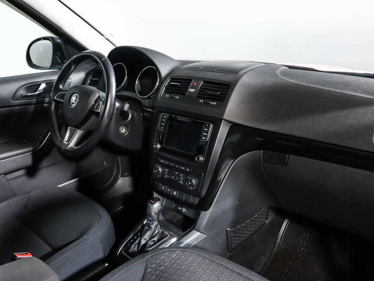 Skoda Yeti с пробегом — 2015 год. Фото: #8
