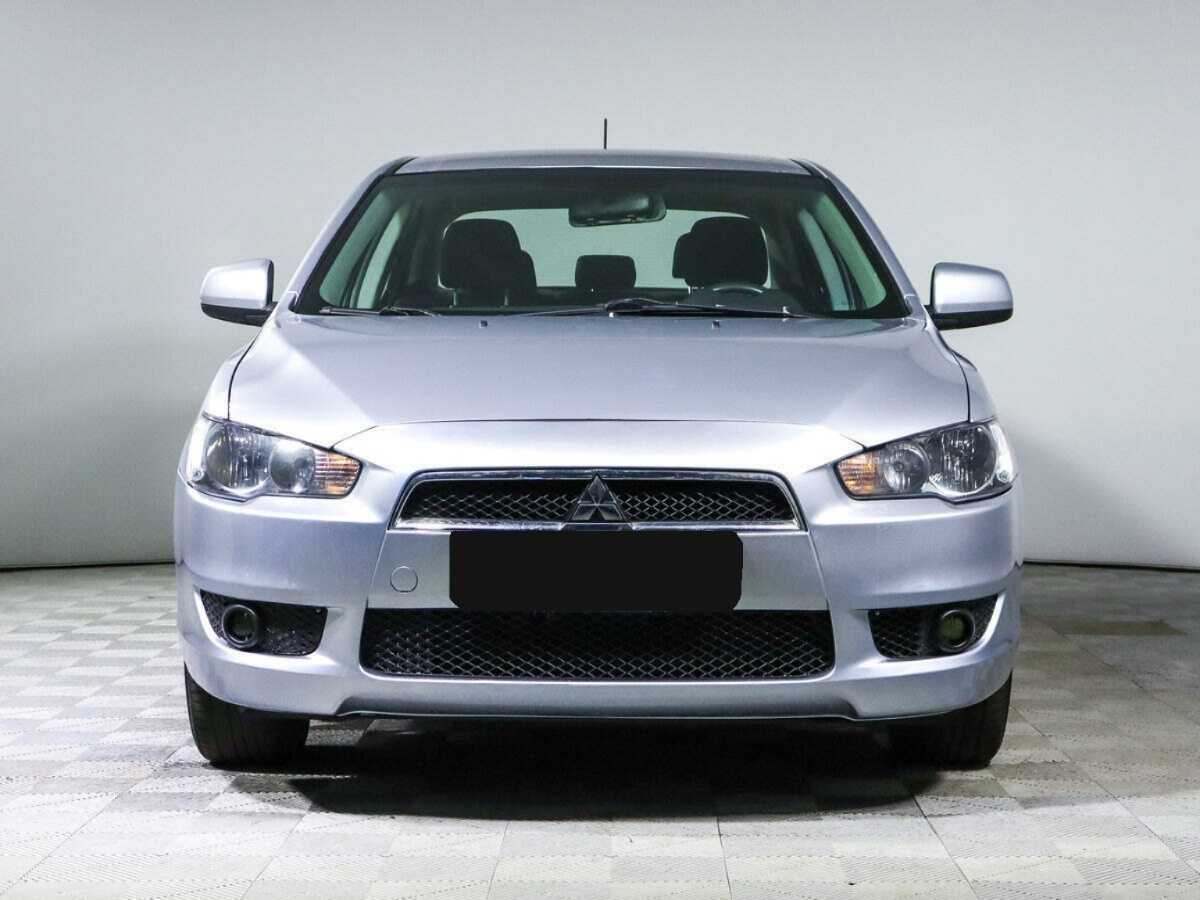 Mitsubishi Lancer с пробегом — 2010 год. Фото: #1