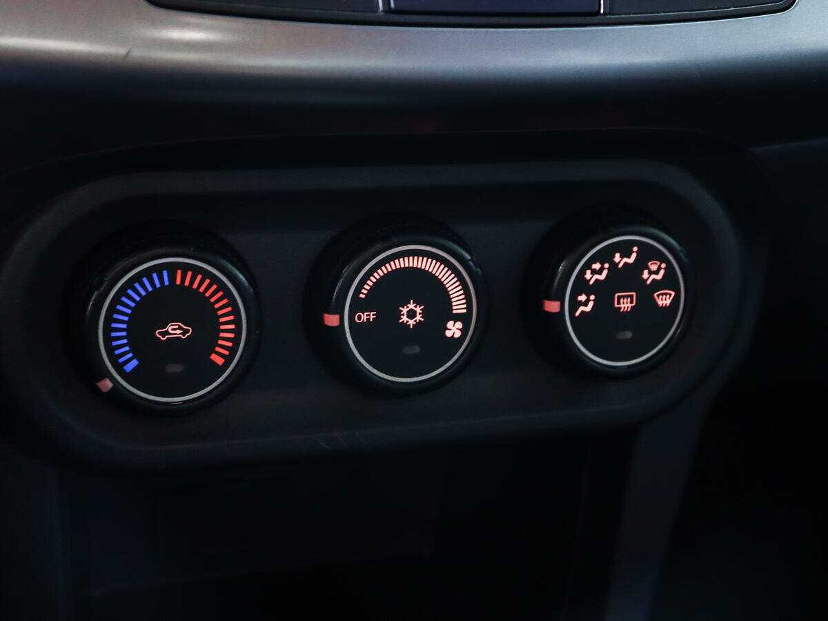 Mitsubishi Lancer с пробегом — 2010 год. Фото: #15